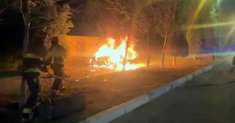 Авария двух машин в Сумгайыте привела к пожару ВИДЕО