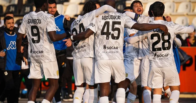 Нефтчи против египетского клуба