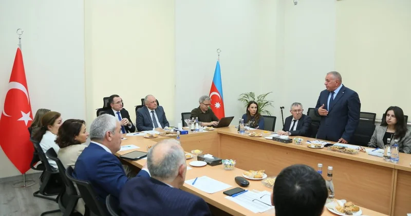 ATMU əməkdaşları toplantıda iştirak ediblər FOTOLAR