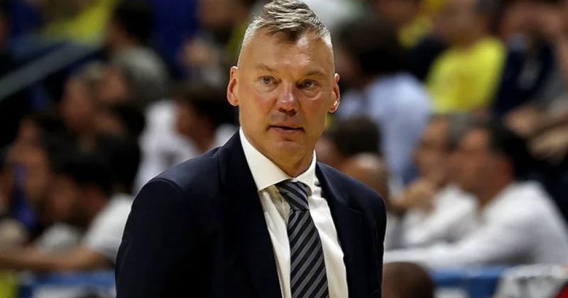 “Fənərbağça” basketbol klubu baş məşqçisi ilə müqaviləni uzadıb