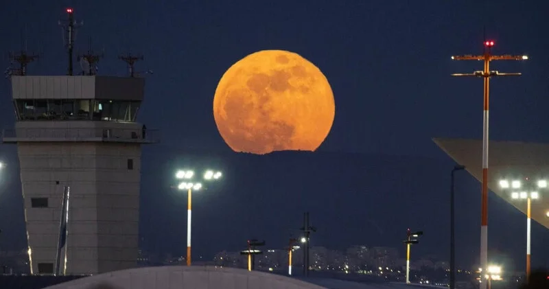 Ayda dəqiq vaxtı göstərən ilk saat hazırlanır