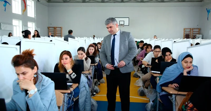 Direktor qəbulu: Elektron mərhələnin nəticələri açıqlandı