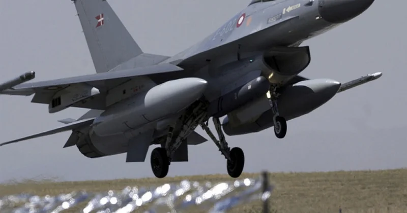 NATO patrul xidməti üçün Türkiyədən F 16 ları vaxtından əvvəl təqdim etməyi xahiş edib