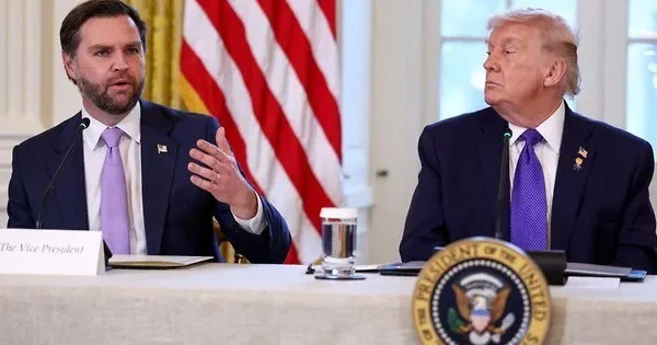 ​​WSJ: Вэнс призывает Трампа использовать дипломатию в ситуации с Ираном