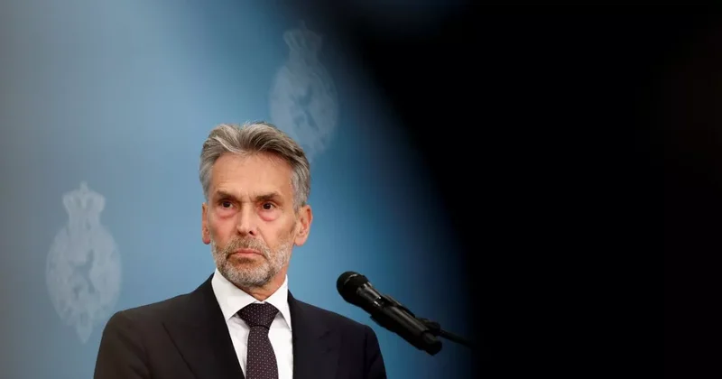 Премьер Нидерландов хочет большего давления на РФ из за атак на энергетику Украины