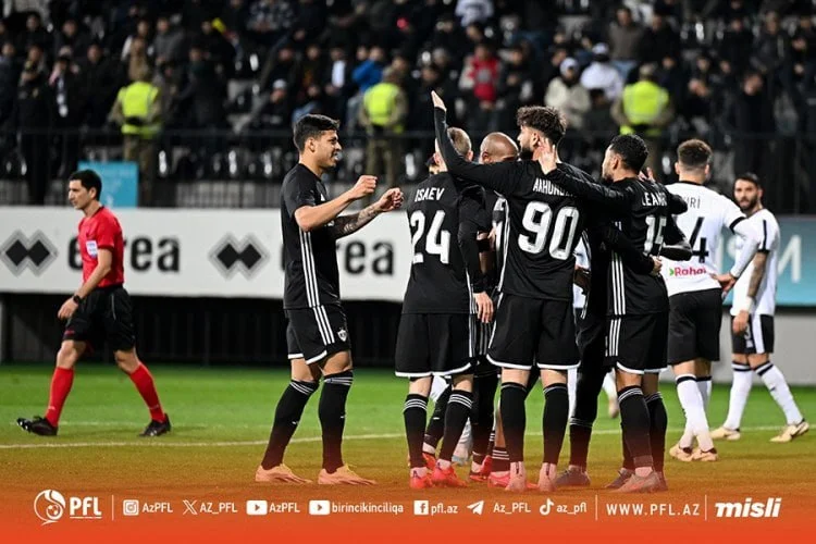 Daha bir futbolçu “Qarabağ”dan GEDİR