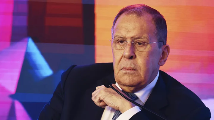 Lavrov: Putinlə Trampın danışığı çoxunu mat qoydu