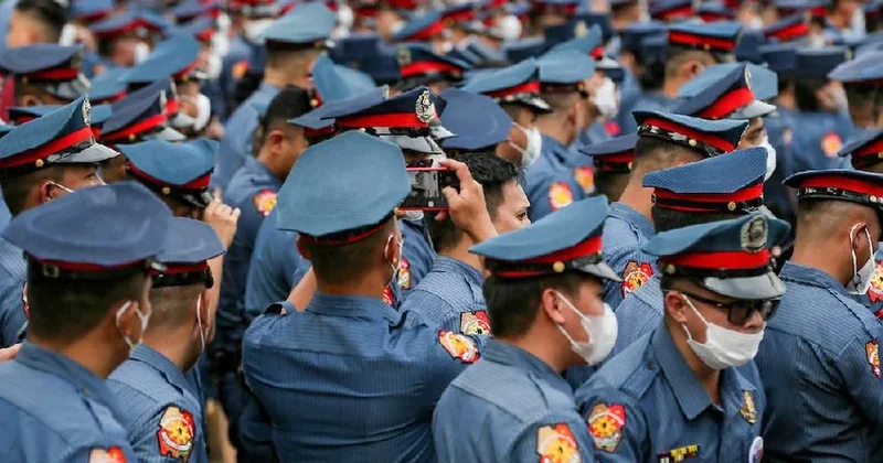 На Филиппинах 57 полицейских обвиняются в издевательствах над новыми сотрудниками