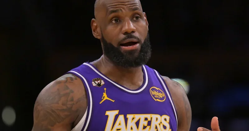 Lebron Ceyms NBA da rekorda imza atıb