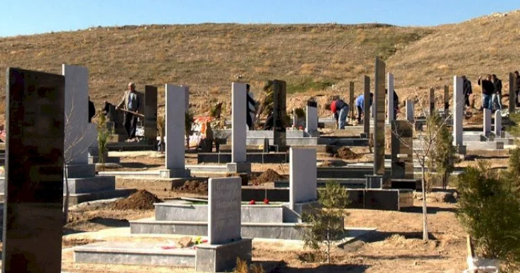 Qəbir satışında yeni strategiyalar “Bunu dələduzluq adlandırmaq olar”
