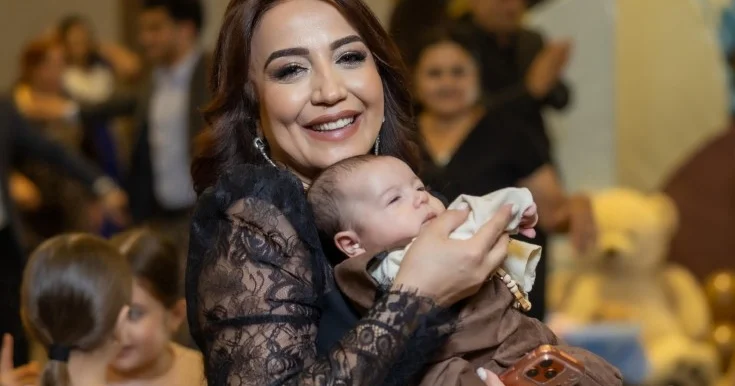 Nəvəsinin özəl gecəsindən fotolar paylaşdı