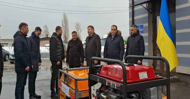 Azərbaycandan Ukraynaya göndərilən generatorlar İrpinə təhvil verilib