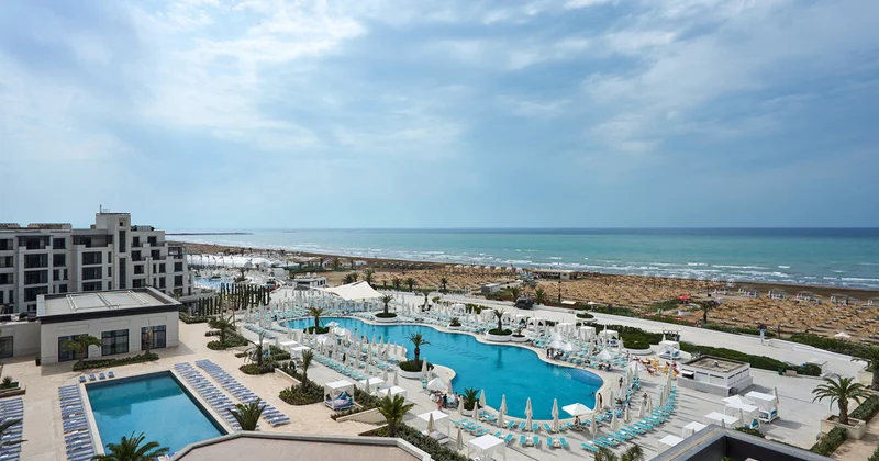 Отдаст ли Эмин Агаларов часть Sea Breeze Елистратову?