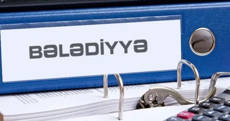 Azərbaycanda bələdiyyələrin sayı çoxdur Deputat