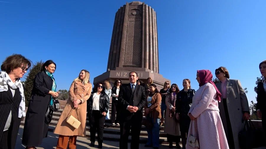 Nizami Gəncəvinin vəfatının 816 cı ildönümü münasibətilə beynəlxalq onlayn konfrans