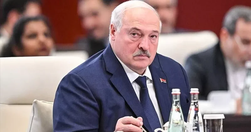 Лукашенко посоветовал Украине не вякать языком и не бряцать
