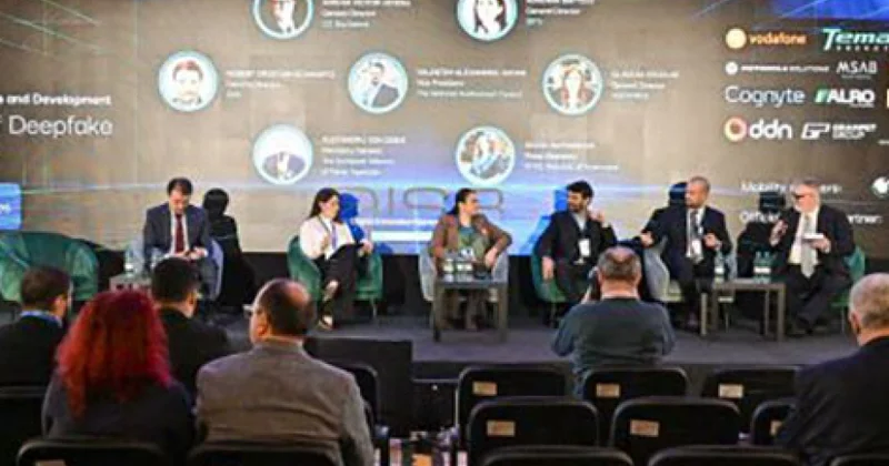Azərbaycan və Rumıniya rəqəmsal innovasiyalar platformasında bir araya gəlib