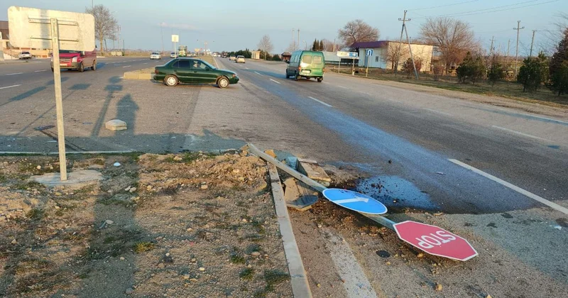 Bakı Qazax yolunda ağır qəza olub, 4 nəfər xəsarət alıb FOTO