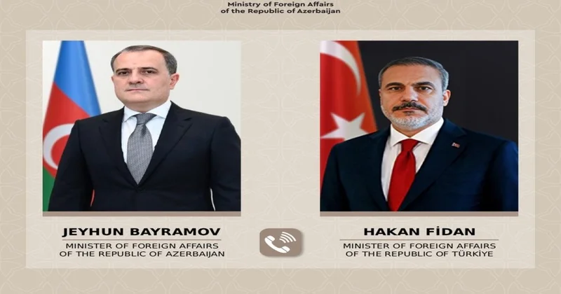 Ceyhun Bayramov Hakan Fidanla telefon danışığı aparıb, Türkiyə ərazisinə növbəti raket hücumunu qınayıb