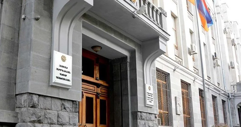 İrəvan Moskvanın istədiyi rusları vermədi QALMAQAL