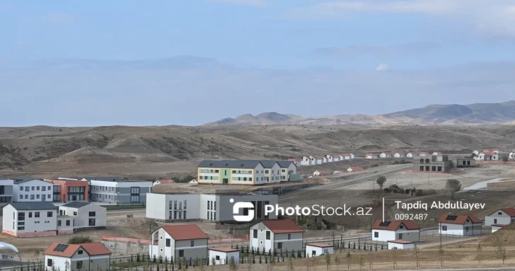 Переселенцы на освобождённых территориях Азербайджана получат жильё в собственность