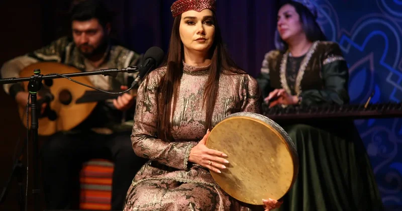 Звуки, вплетённые в вечность: вечер мугама в Баку (ФОТО)