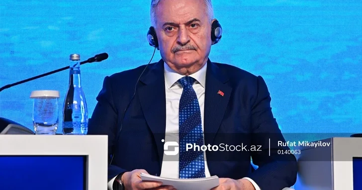 Бинали Йылдырым: Средний коридор безопасный и надежный путь между Европой и Азией