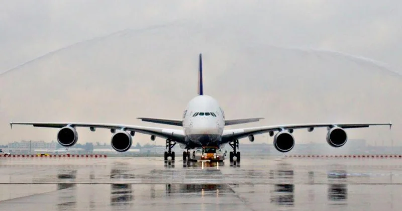 Самолет Turkish Airlines экстренно сел в Самарканде