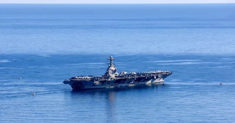 Пожар на авианосце USS Gerald R. Ford: пострадали моряки