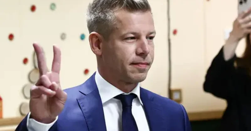 Украина готова к переговорам с новым лидером Венгрии