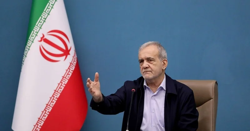 Пезешкиан вступился за папу римского Льва XIV