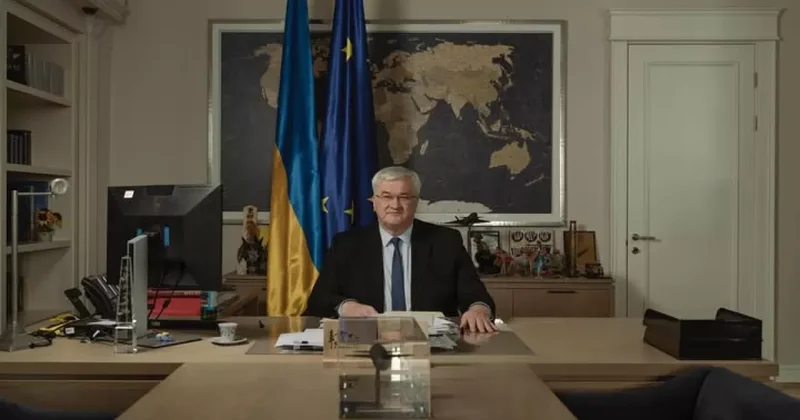Украина сняла рекомендации на поездки граждан в Венгрию