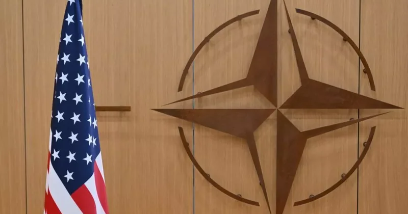 Турция призывает НАТО наладить отношения с Трампом
