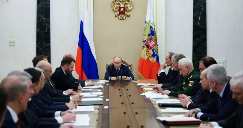 Разведка Латвии: Руководству России не докладывают о потерях от западных санкций