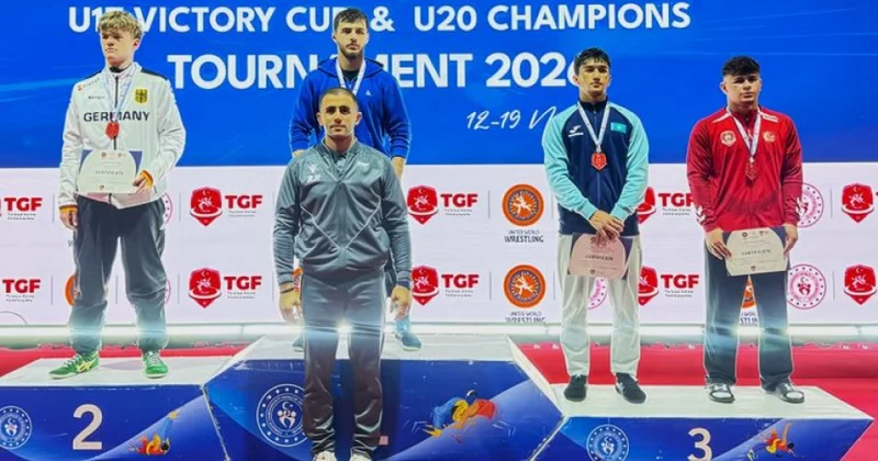 Azərbaycan güləşçilərindən “Zəfər Kuboku”nun ilk günündə 4 medal