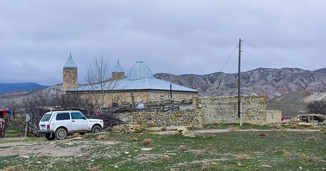 Xızının unudulan kəndi Sakinlər buranı tərk edir Fotolar