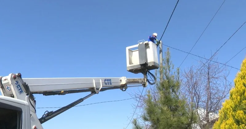 “Azərişıq” Ağstafa, Samux və Şəmkirdə köhnəlmiş elektrik şəbəkəsini yeniləyir