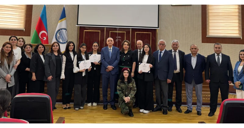 BDU da ingilis dilində esse müsabiqəsi keçirilib