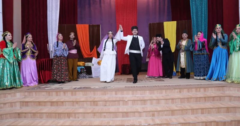Lənkəran Dövlət Dram Teatrının kollektivi Lerik rayonunda qastrol səfərində olub