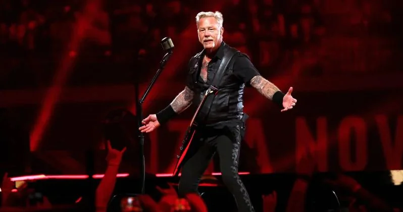 “Metallica” qrupu Vircinyada zəlzələ törətdi VİDEO