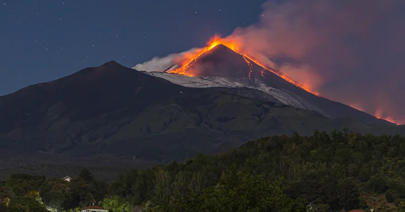 Etna vulkanı yenidən oyanıb