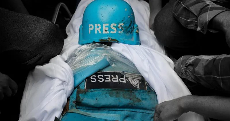 Qəzzada daha bir jurnalist həlak olub Agentlik rəhbəri xəstəxanada vurulub