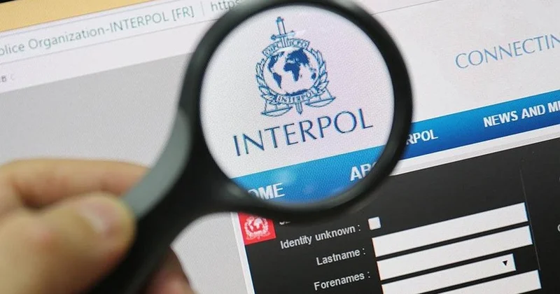 Азербайджан объявил 11 человек в международный розыск по линии Интерпола за торговлю людьми