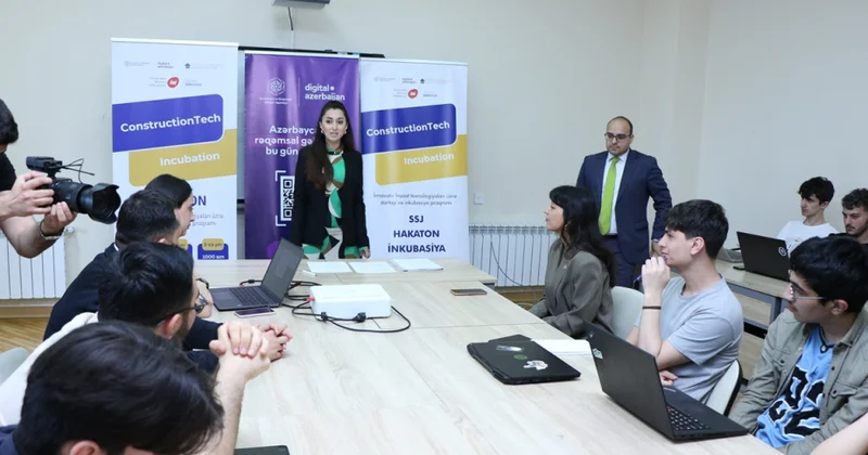 Startap yolunda ilk addım: Gənclər hakatonda bacarıqlarını nümayiş etdirirlər
