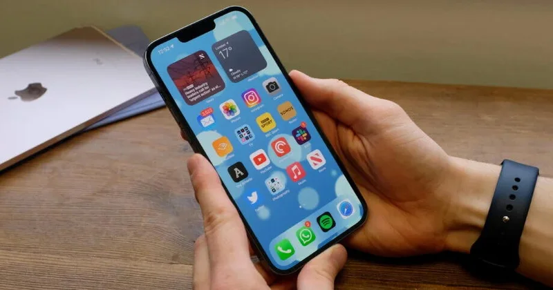 Пользователей iPhone призвали срочно обновить iOS