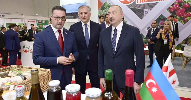 Ильхам Алиев ознакомился с выставками InterFood Azerbaijan и Caspian Agro