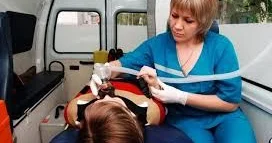Xəstəyə tibbi xidmət göstərməkdən imtina edən həkimlərə Yeni cəzalar