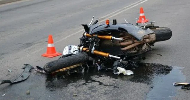 Motosikletçi ağır qəzada öldü