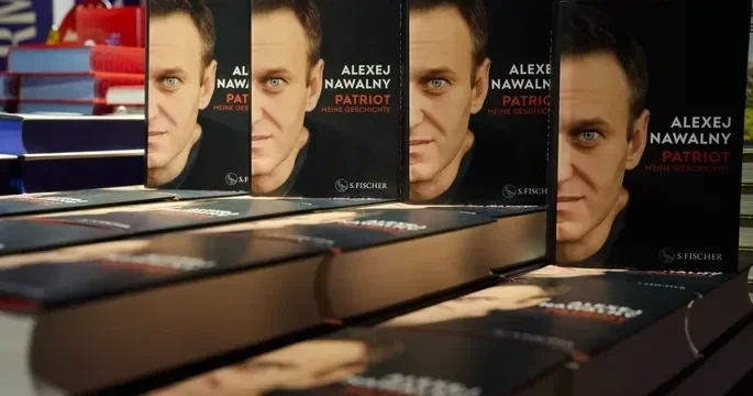 Мемуары Навального признаны книгой года в Великобритании