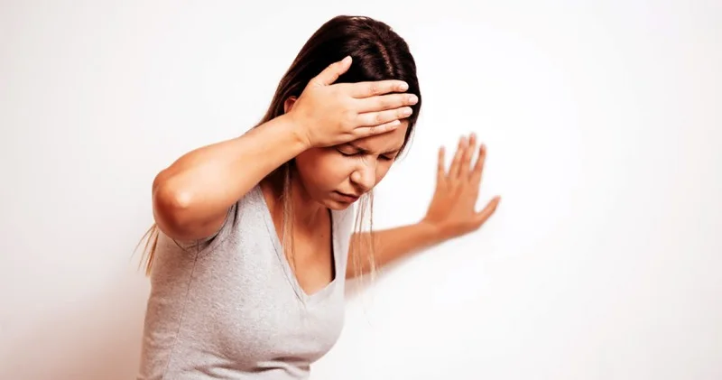 Başgicəllənməsi hansı xəstəlik(lər)dən xəbər verir? Terapevt AÇIQLADI